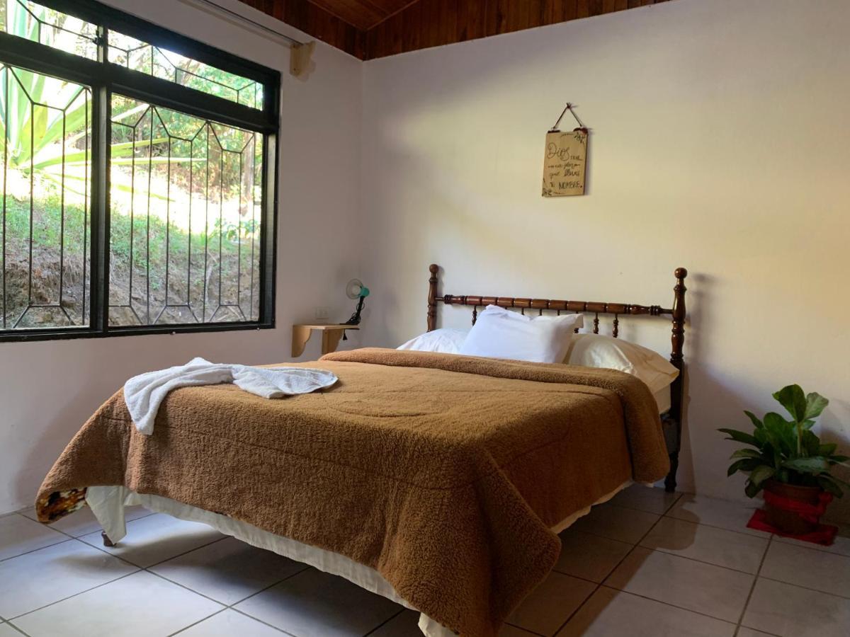 Hakuna Matata Guest House Monteverde Exterior photo