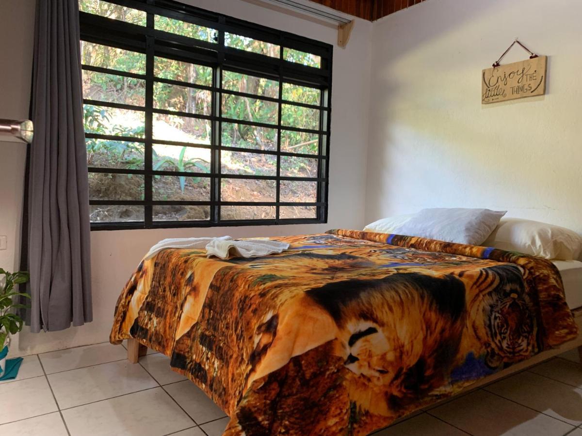Hakuna Matata Guest House Monteverde Exterior photo